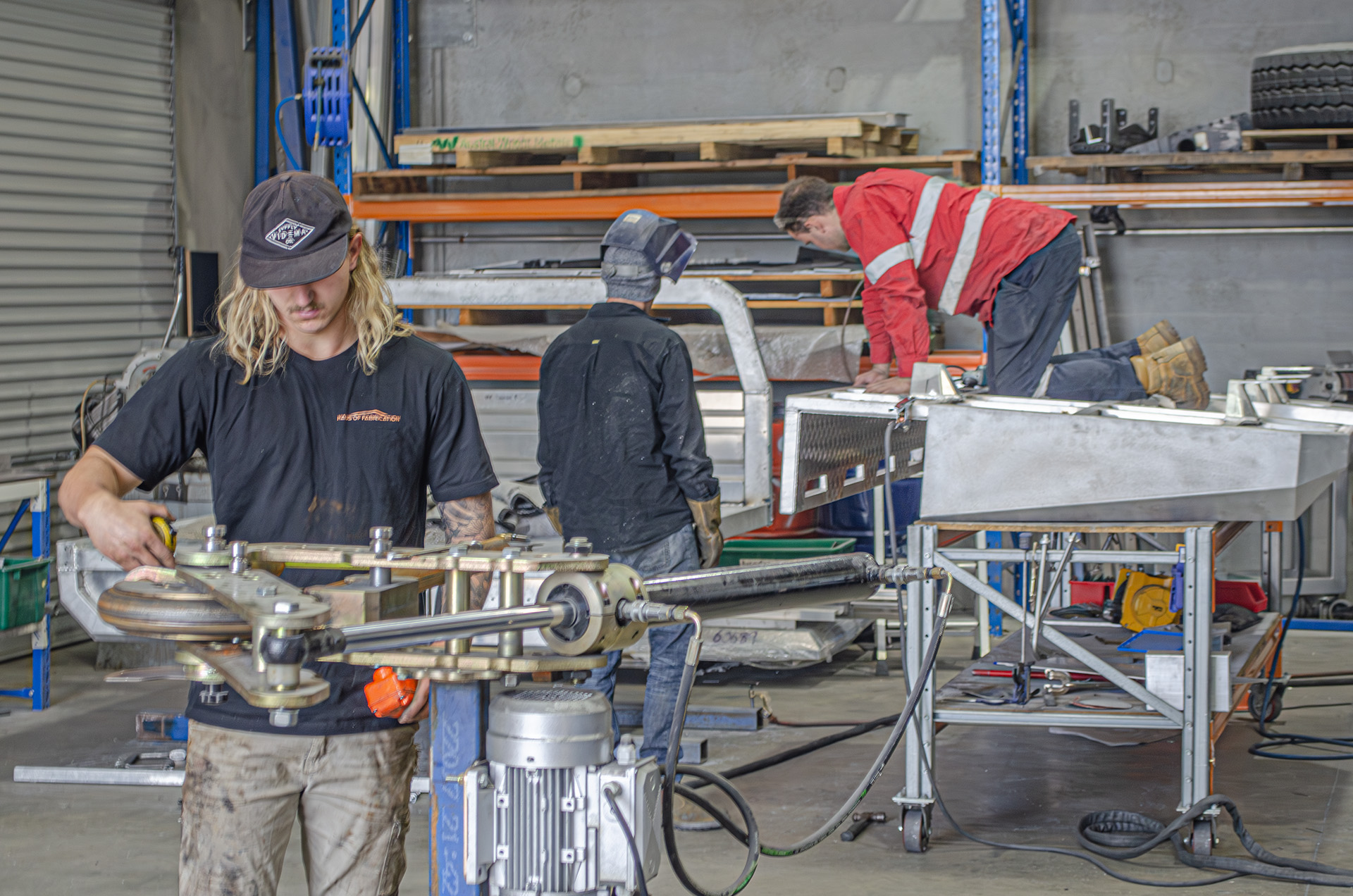 MiWeld team fabricating aluminium ute trays and service bodies in Malaga